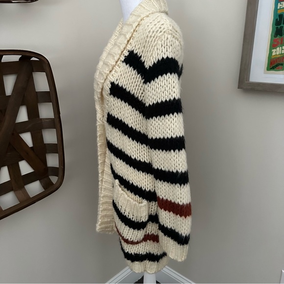 Volcom Cardigan Sweater - Picture 4 of 8